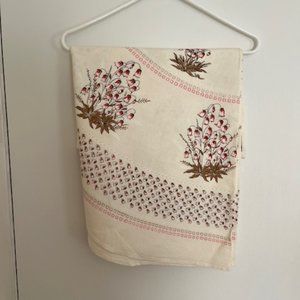 Linos LaUnion Floral Tablecloth, Linen, Chilean